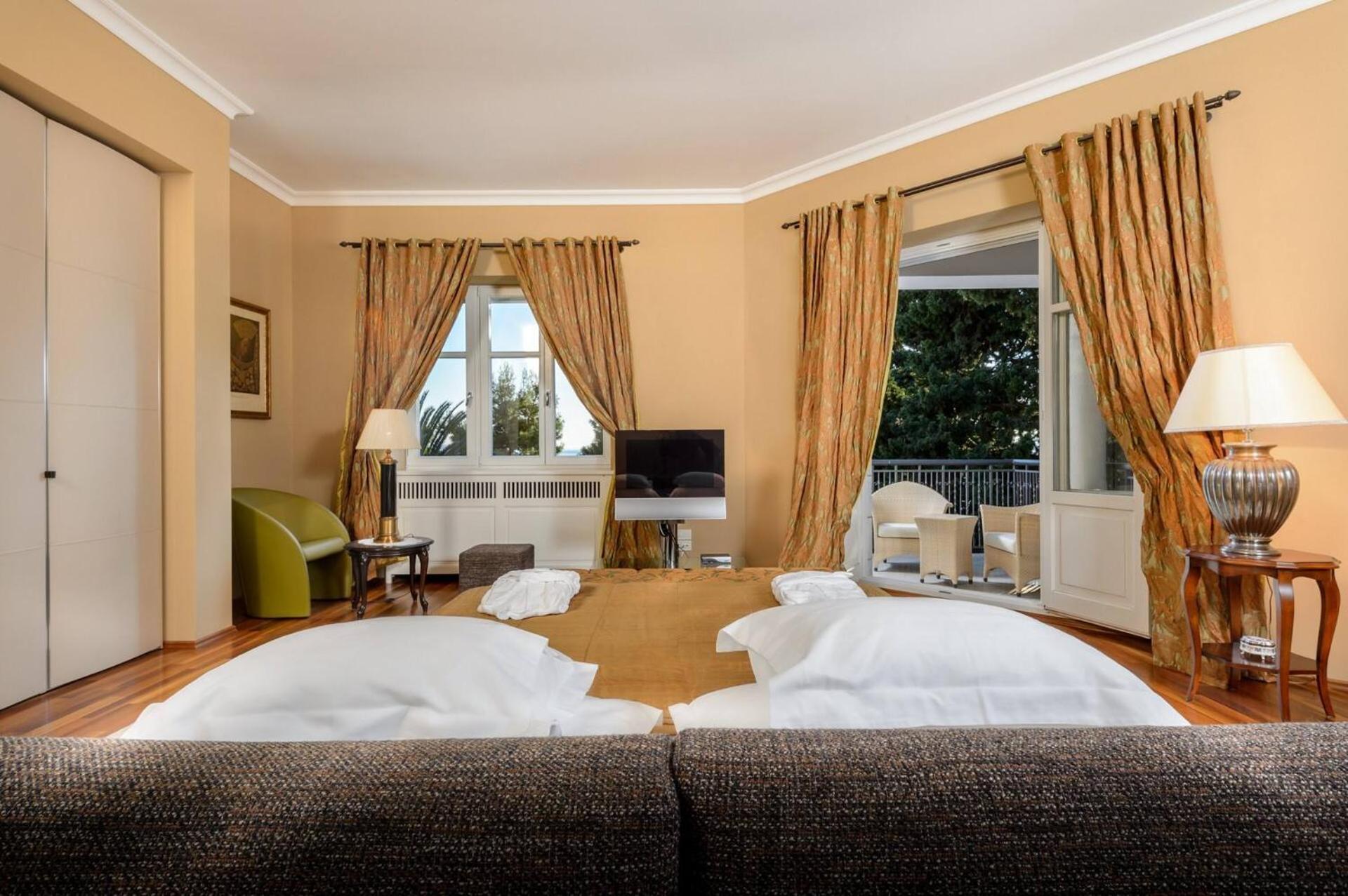 Meje Heated Pool, Jacuzzi, Sauna Vila *