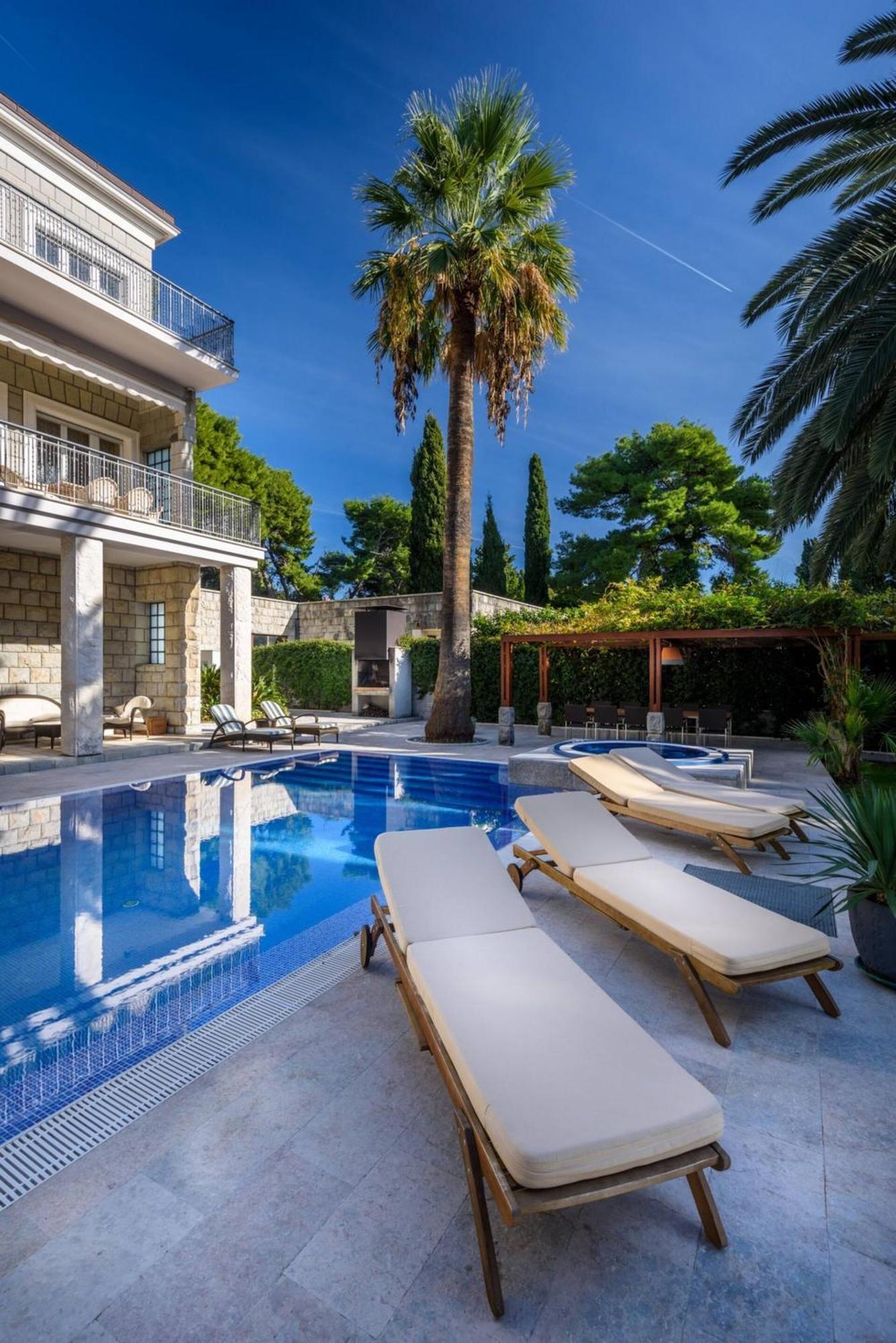 Vila Meje Heated Pool, Jacuzzi, Sauna *