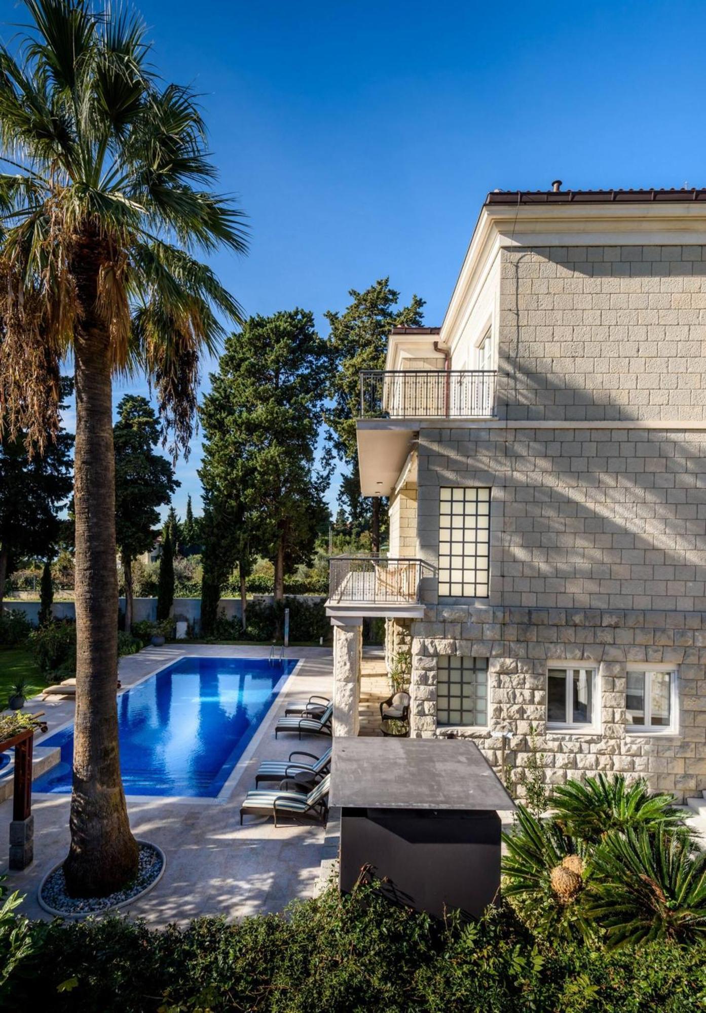 Vila Meje Heated Pool, Jacuzzi, Sauna