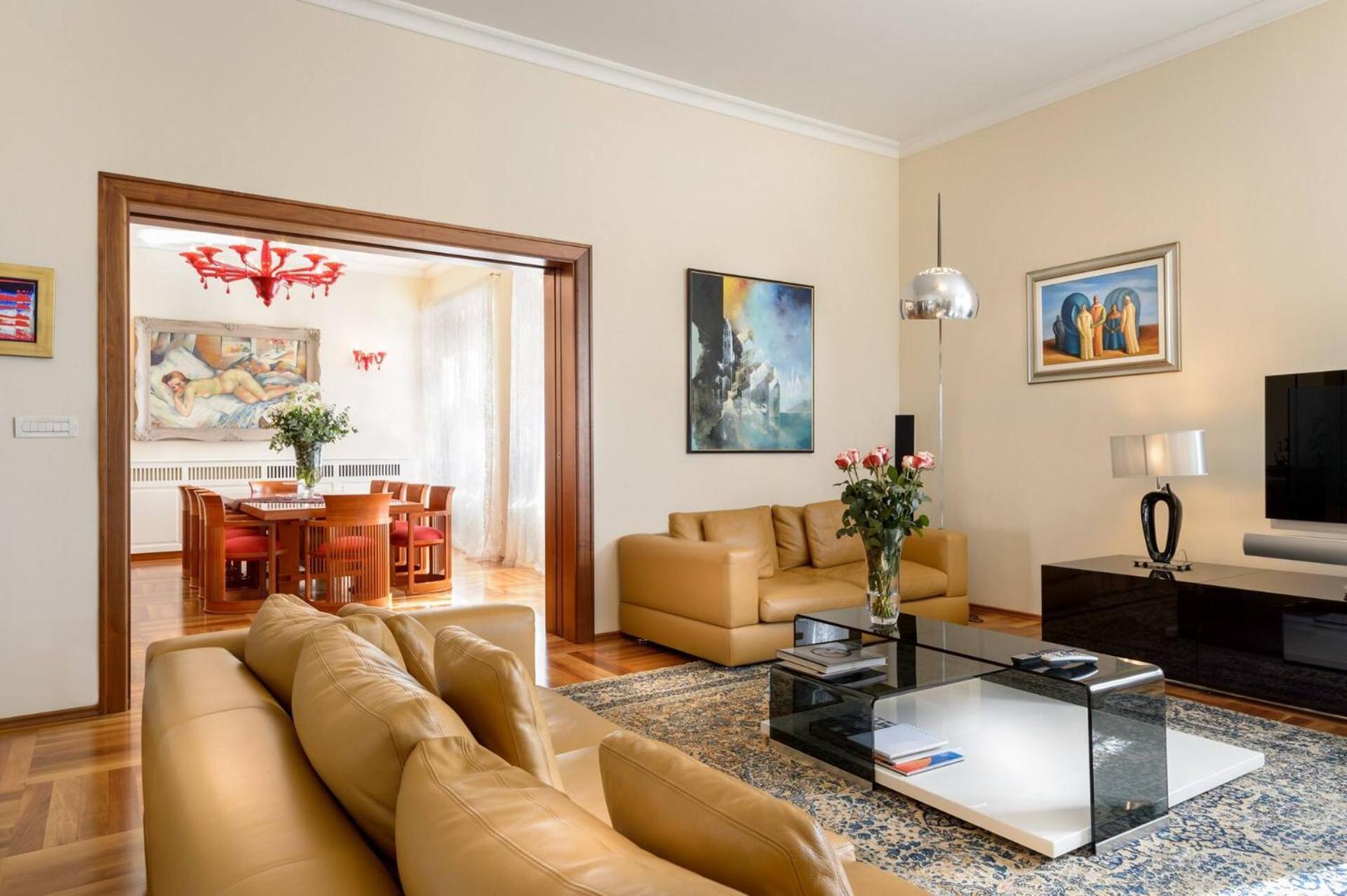 Meje Heated Pool, Jacuzzi, Sauna Vila